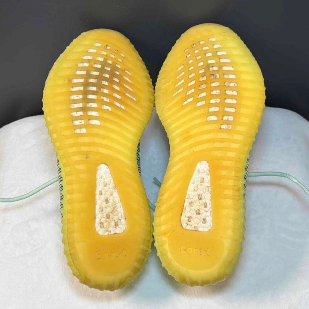 adidas Yeezy Boost 350 V2 'Yeezreel Non-Reflective' | FW5191 | 11M - Picture 12 of 14